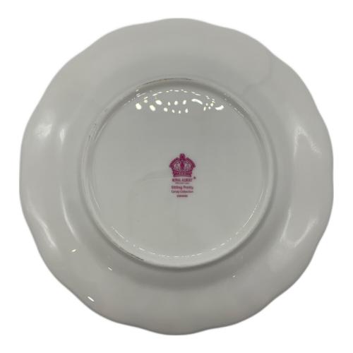 ROYAL ALBERT (ロイヤルアルバート) カップ&ソーサー・プレートセット シッティング・プリティ・ROYAL ALBERT 100周年 キャンディー・コレクション