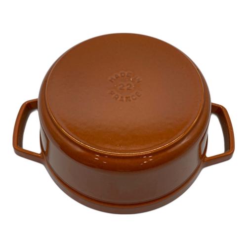 Staub (ストウブ)　ピコ・ココット・ラウンド 22cm オレンジ