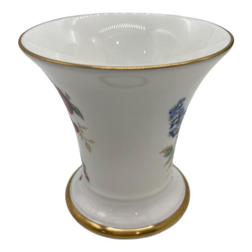 Wedgwood (ウェッジウッド) ピッチャー&カップ ハンプトン・フローラル