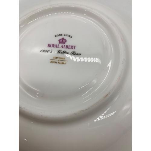 ROYAL ALBERT (ロイヤルアルバート) カップ&ソーサー 100周年記念限定版 ゴールデンローズ