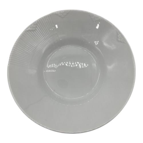 ROYAL COPENHAGEN (ロイヤル・コペンハーゲン) 深皿 604 ホワイトフルーテッド