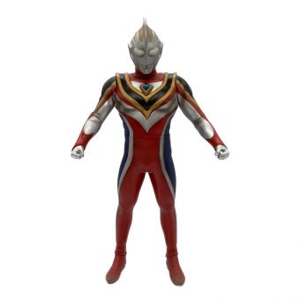 CCP (シーシーピー) ウルトラマン ウルトラマンガイア スプリームヴァージョン LED付 1/6特撮シリーズ