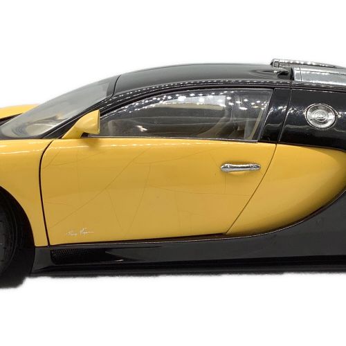 AUTOart (オートアート) モデルカー 塗膜割れ有/ブラック×イエロー @ 1/18 BUGATTI EB 16.4  Veyron｜トレファクONLINE