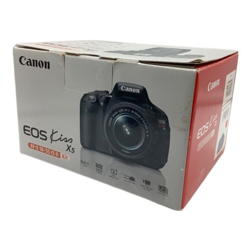 CANON (キャノン) デジタル一眼レフカメラ ダブルズームキット EOS Kiss X5 1800万画素 APS-C 専用電池 ISO100～6400 401078056234
