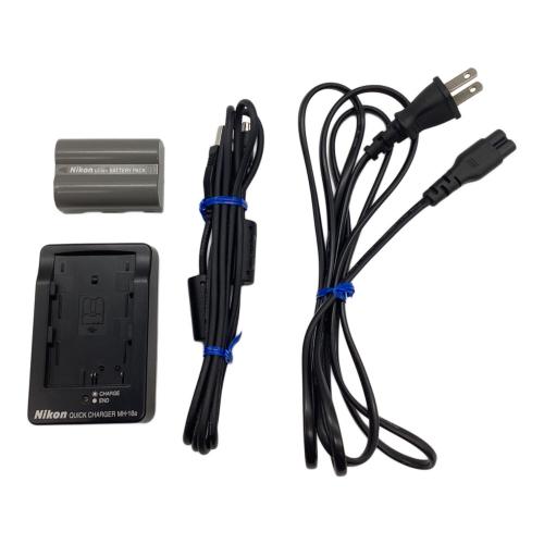 Nikon (ニコン) デジタル一眼レフカメラ ダブルズームキット D300 2085350