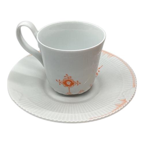 ROYAL COPENHAGEN (ロイヤル・コペンハーゲン) ティーカップ&ソーサー ホワイト×オレンジ カラーエレメンツ