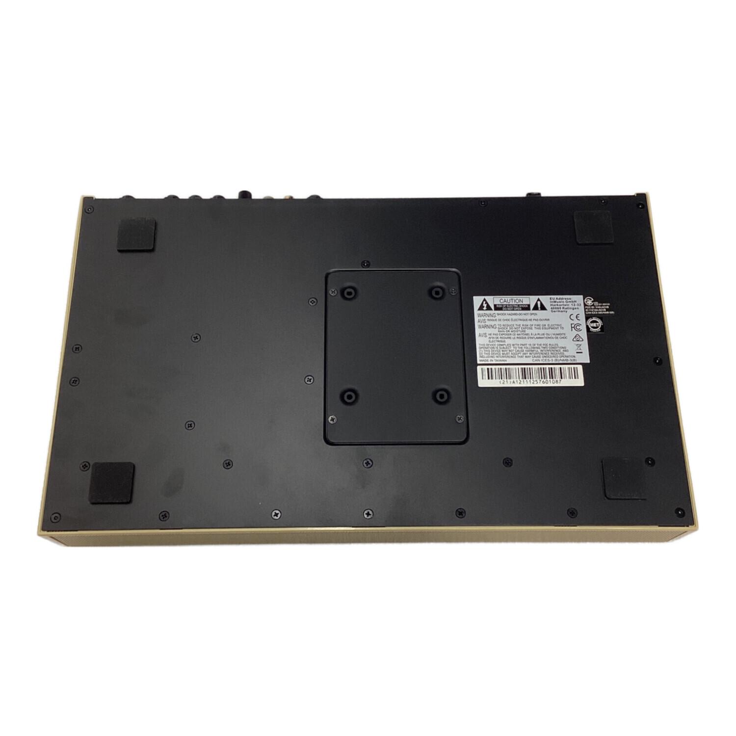 ゴールデンウィーク特価！数回使用の美品 AKAI MPC LIVE II AKAI