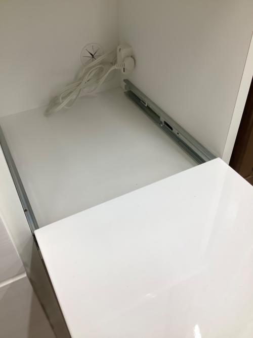 ニトリ レンジボード ホワイト 3枚扉 ソレル