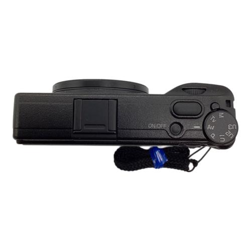 RICOH (リコー) コンパクトデジタルカメラ 2019年製 R02010 2424万画素(有効画素) 23.5mm×15.6mm(APS-Cサイズ)CMOS 専用電池 ISO100～102400 0202227
