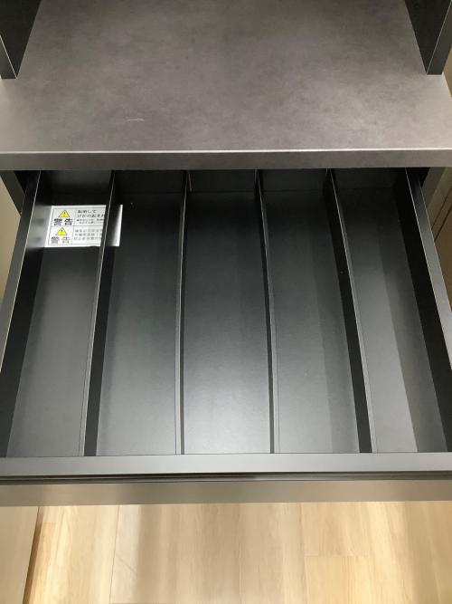 ニトリ キッチンキャビネット ブラック ソフトクローズ リガーレ 幅:約60㎝