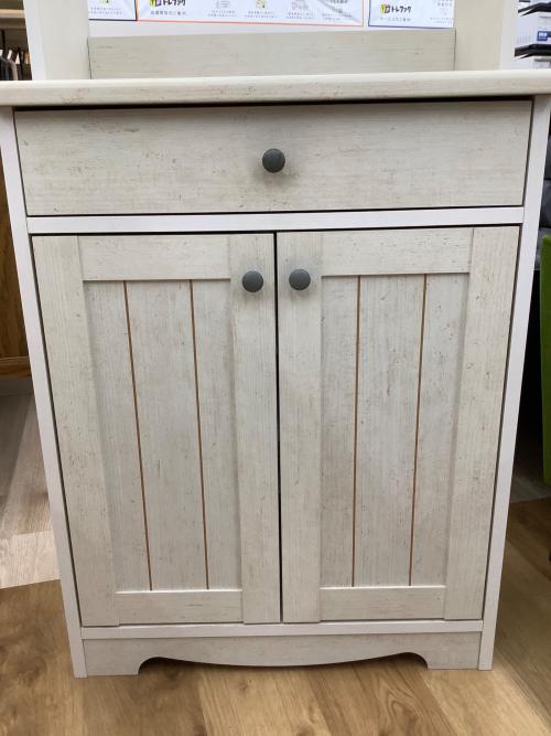 ニトリ レンジ台 ホワイト