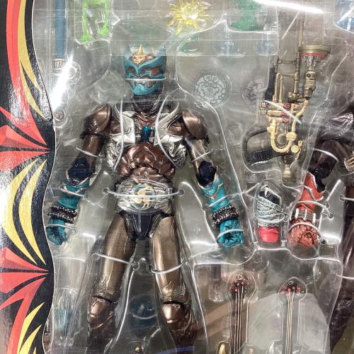 仮面ライダー響鬼(ヒビキ) (仮面ライダーヒビキ) S.I.C LIMITED VERSION 仮面ライダーサバキ＆仮面ライダーエイキ＆仮面ライダーダンキ 仮面ライダー