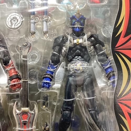 仮面ライダー響鬼(ヒビキ) (仮面ライダーヒビキ) S.I.C LIMITED VERSION 仮面ライダーサバキ＆仮面ライダーエイキ＆仮面ライダーダンキ 仮面ライダー