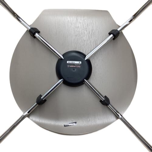 Fritz Hansen (フリッツハンセン) ダイニングチェアー 12 グレー セブンチェア