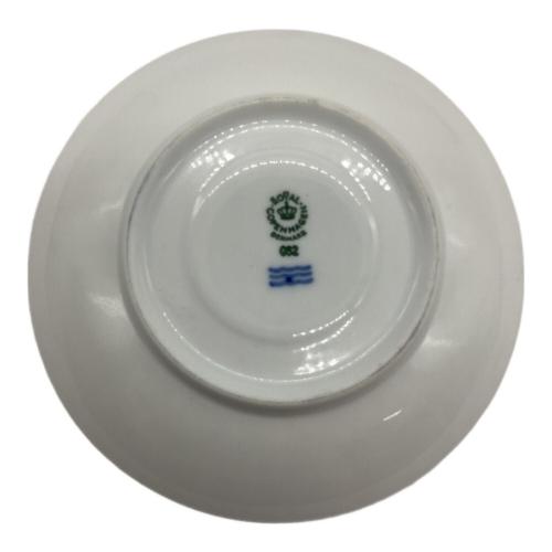ROYAL COPENHAGEN (ロイヤル・コペンハーゲン) カップ&ソーサー ホワイトフルーテッド・ハーフレース