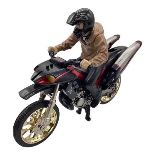BANDAI (バンダイ) フィギュア 仮面ライダークウガ DXビートゴウラム