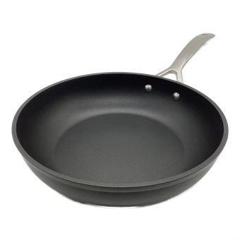 LE CREUSET (ルクルーゼ) フライパン TNS 26cm ガス、IH対応