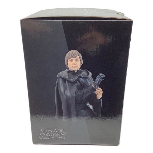 STARWARS LUKE SKYWALKER  COLLECTIBLE MINI BUST