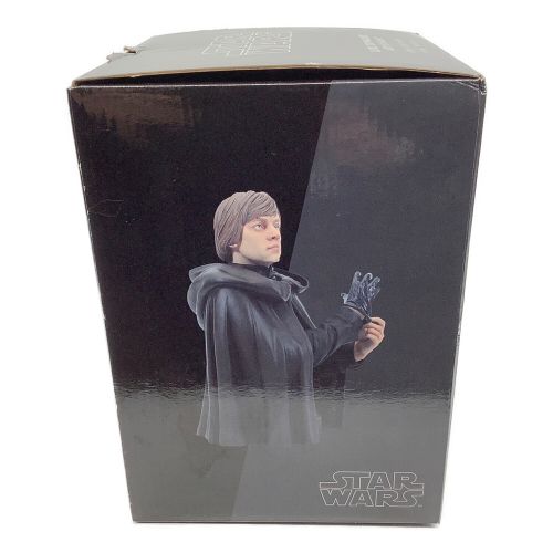 STARWARS LUKE SKYWALKER  COLLECTIBLE MINI BUST