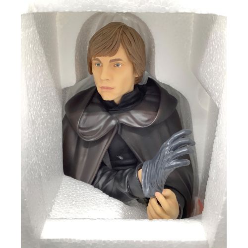 STARWARS LUKE SKYWALKER  COLLECTIBLE MINI BUST