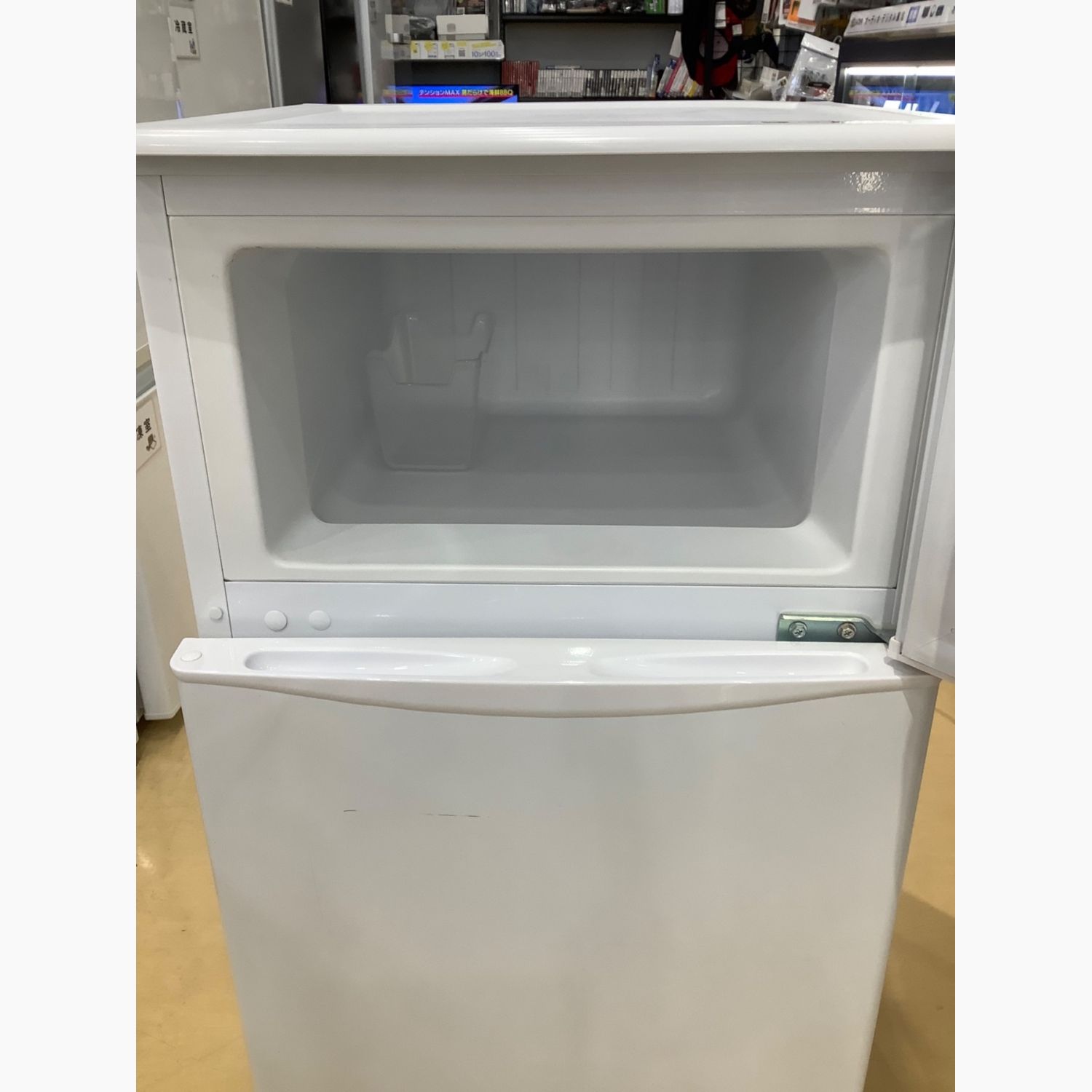 株式会社ノジマ 2ドア冷蔵庫 直冷式 HER-822W 2015年製 82L 