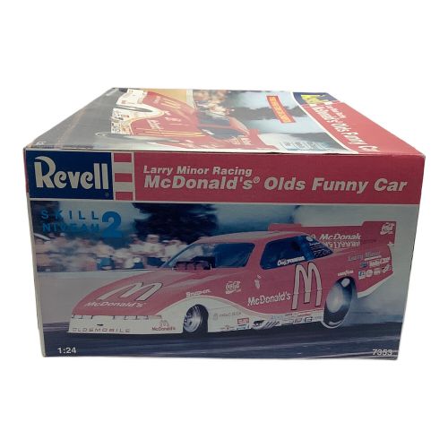 Revell (レベル) プラモデル McDonald's Olds Funny Car｜トレファクONLINE