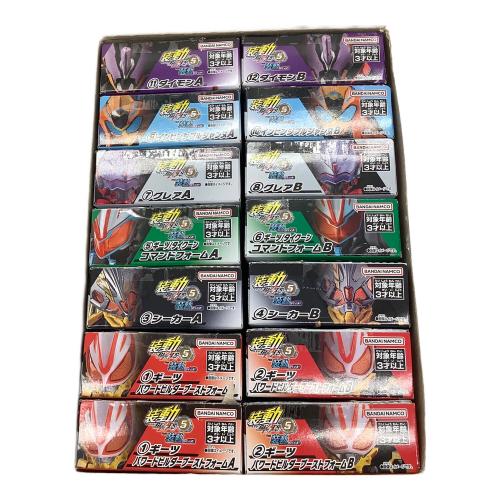 BANDAI (バンダイ) 仮面ライダー 装動 ギーツ ID 5 全種セット