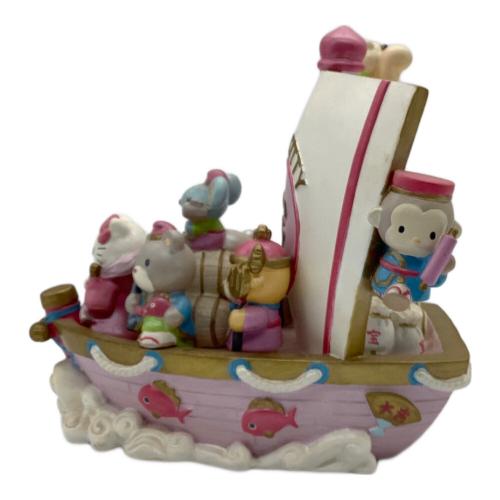 サンリオキャラクター 宝船 七福神 置物