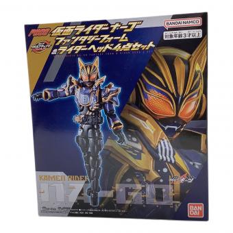 BANDAI (バンダイ) 仮面ライダーフィギュア 仮面ライダーナーゴ ファンタジーフォーム＆ライダーヘッド4点セット 「仮面ライダーギーツ」