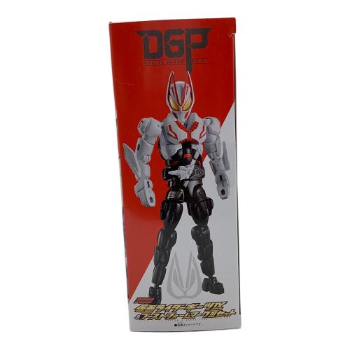 BANDAI (バンダイ) 仮面ライダーフィギュア 仮面ライダーギーツIX＆ブーストフォームマークIIIセット 「仮面ライダーギーツ」