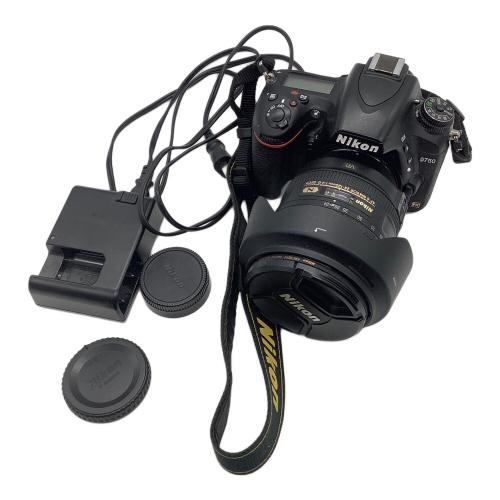 Nikon (ニコン) デジタル一眼レフカメラ D750 2432万画素(有効画素) フルサイズ/35.9mm×24mm 専用電池 SDXCカード対応 2072530