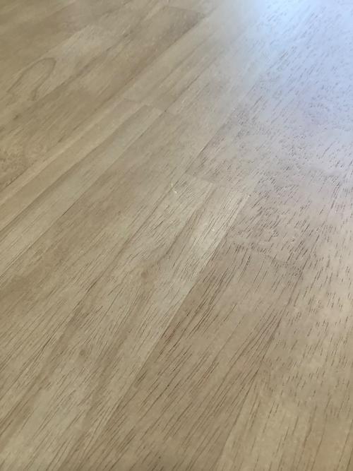 ダイニングテーブル