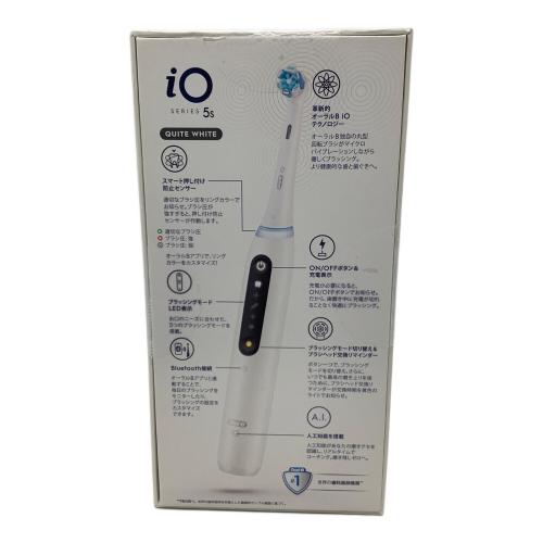 Oral-B (オーラルビー) 電動歯ブラシ iO5S クワイトホワイト