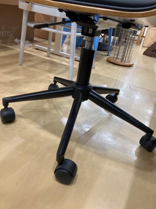 グラム ワークチェア ブラック×ナチュラル