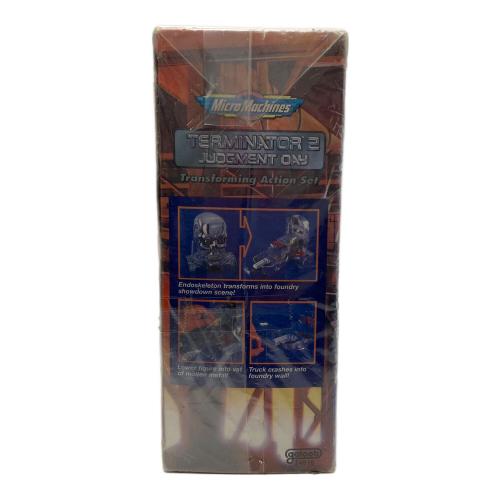 ターミネーター2 トランスフォーミングアクションセット　未開封品