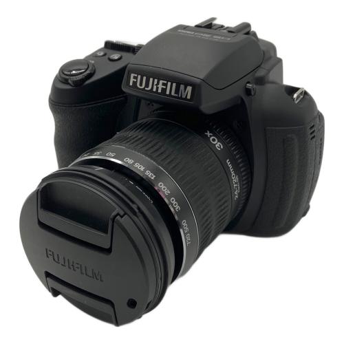 デジタル一眼レフカメラ HS30EXR