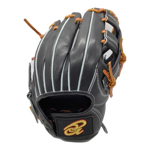 軟式・ゴムソフト兼用グローブ DJNIIBT