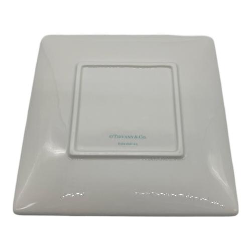 TIFFANY & Co. (ティファニー) スクエアプレート ブルーリボン