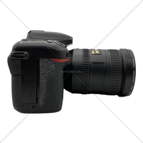 Nikon (ニコン) デジタル一眼レフカメラ D7500