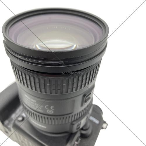 Nikon (ニコン) デジタル一眼レフカメラ D7500