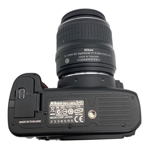Nikon (ニコン) デジタル一眼レフカメラ D40