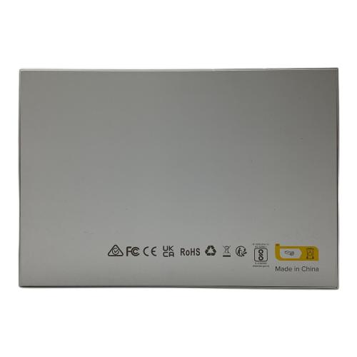 ポータブルモニター 15.6インチ