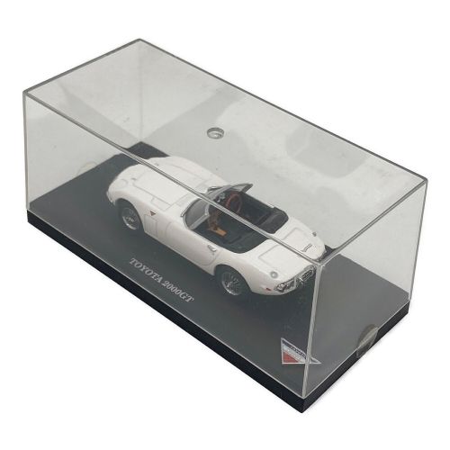 京商 (キョウショウ) ダイキャストカー TOYOTA 2000GT OPEN CAR(WHITE) 03033W