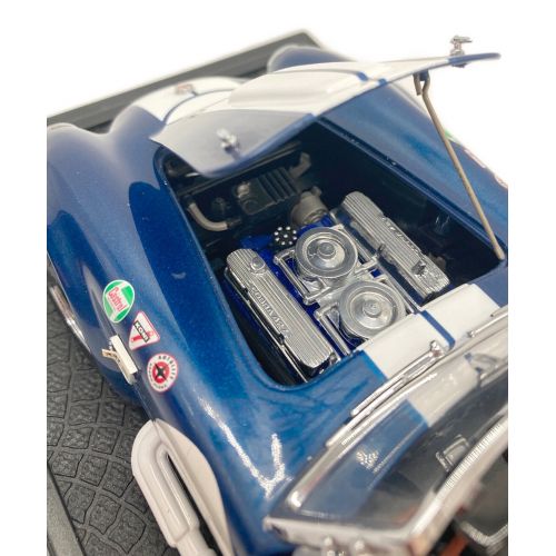 京商 (キョウショウ) ダイキャストカー 1:18 塗装クラック有 SHELBY COBRA 427 S/C 7006MF