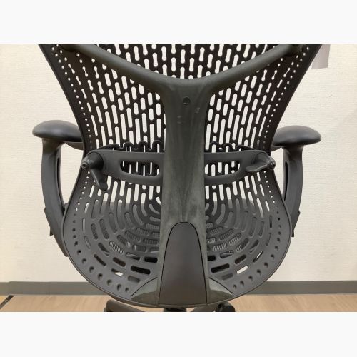 Herman Miller (ハーマンミラー) ミラチェア ブラック MR113AAM