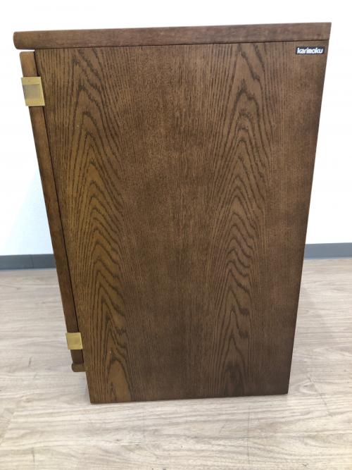 karimoku (カリモク) キャビネット ブラウン ガラス扉付