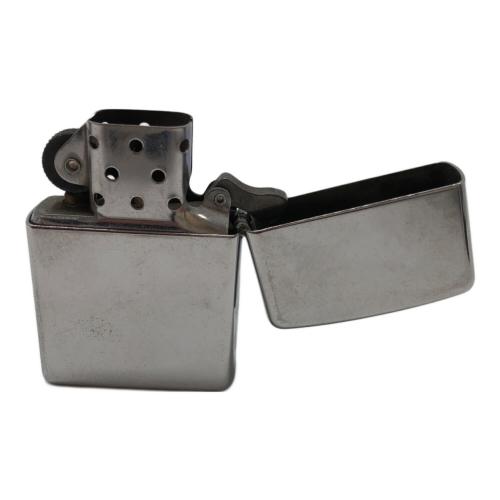 ZIPPO (ジッポ) オイルライター 2009年製 LARK