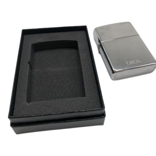 ZIPPO (ジッポ) オイルライター 2009年製 LARK