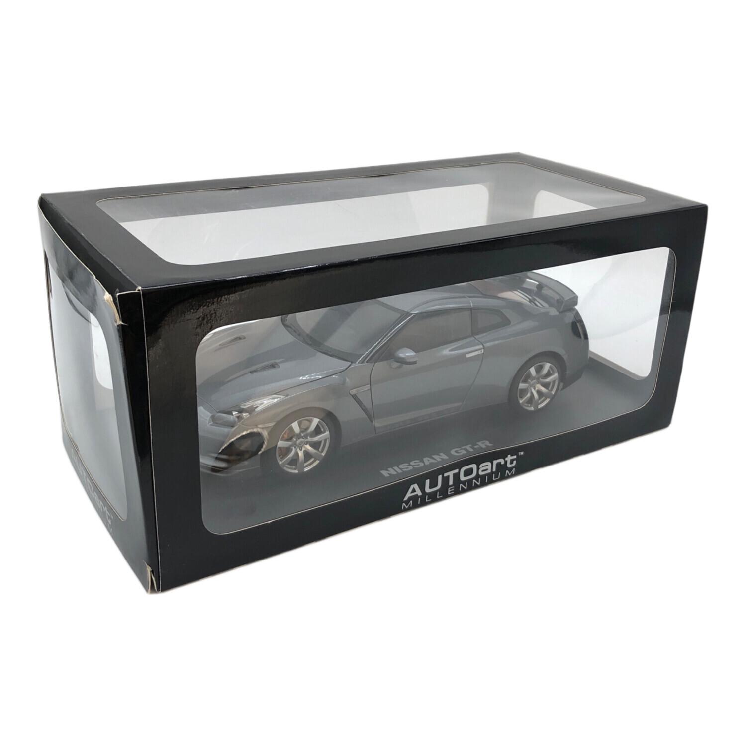 AUTOart MILLENNIUM モデルカー NISSAN GT-R R35 1/18 ダークメタル