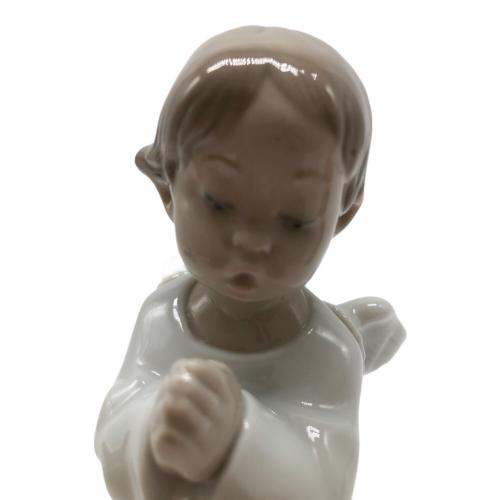 LLADRO (リヤドロ) フィギュリン 可愛いお祈り
